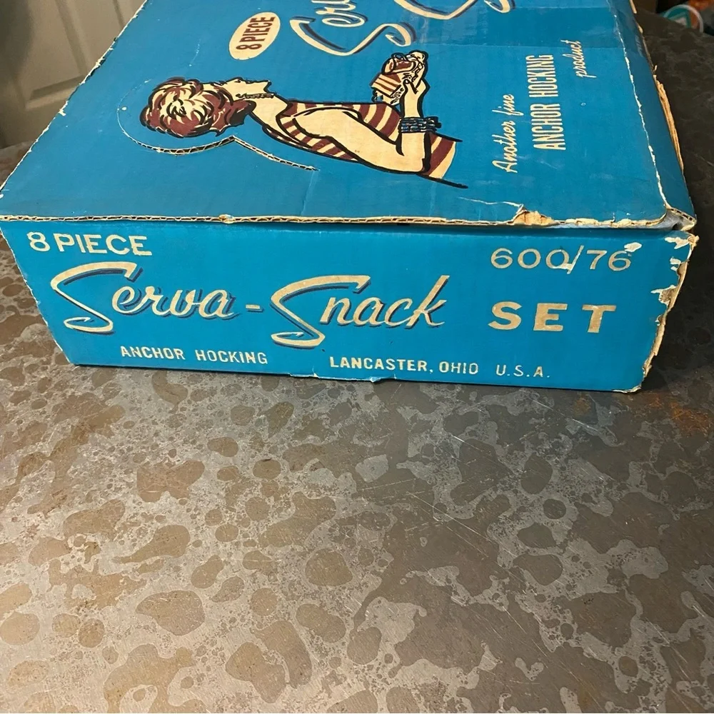 Anchor Hocking vintage serva